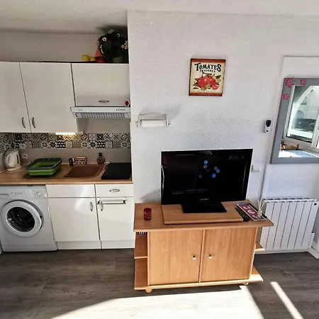 Résidence Terrasses De La Mediterranee 3 - 2 Pièces Pour 4 Personnes 34 Leucate